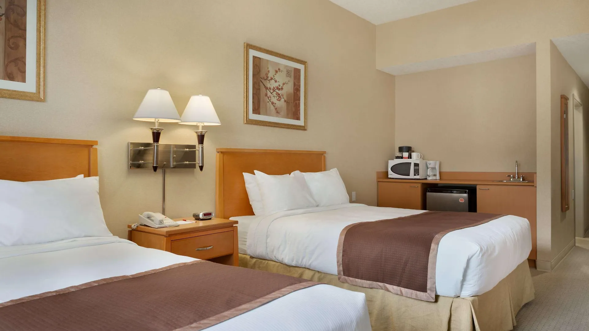 ***  Ramada By Wyndham Nanaimo Hotel Canada
